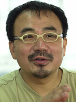 문화평론가 김지룡 氏